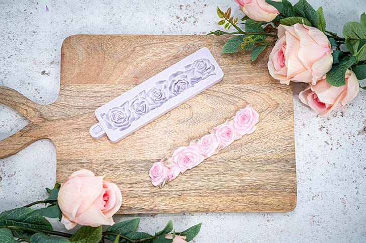 Rose Border Silicone Mould